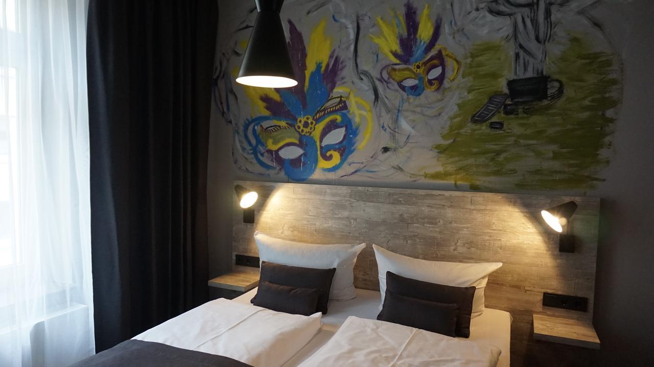 Urban Home Hotel Гамбург Экстерьер фото